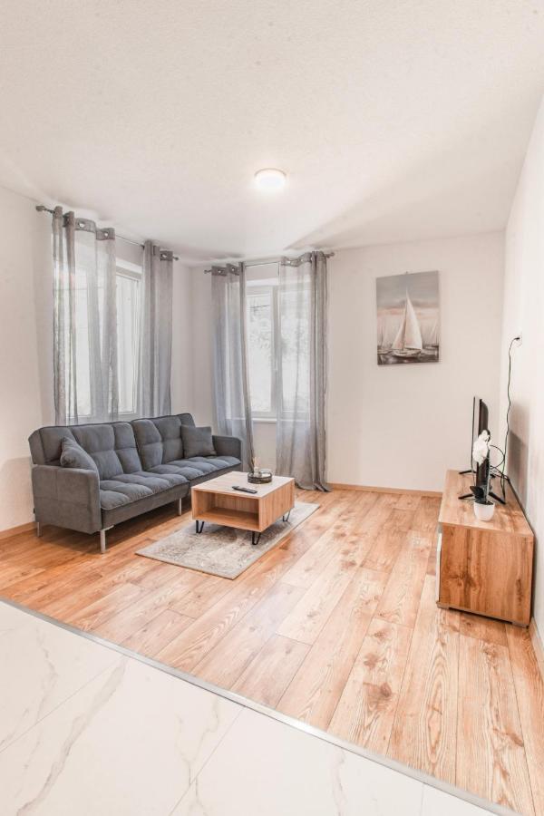 Apartments Florian Lopud Bagian luar foto